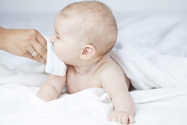 Trẻ sơ sinh có thể bị cảm lạnh 8-10 lần/ năm