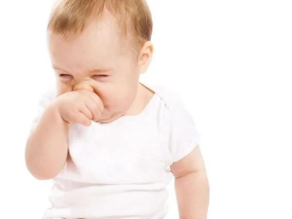 Trẻ sơ sinh bị nghẹt mũi: Nguyên nhân và cách điều trị hiệu quả